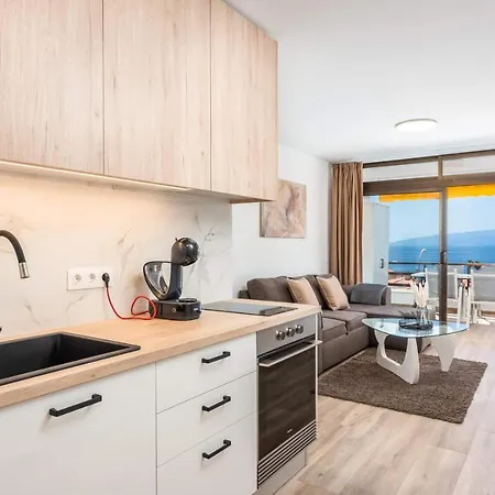 Apartment Sunflower Ocean View 2 Floor